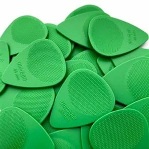 12 MEDIATORS WEDGIE DELRIN XT .88mm