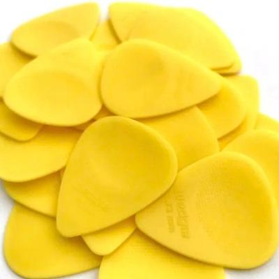 12 MEDIATORS WEDGIE DELRIN XT .73mm