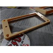 SET 2 CONTOURS MICRO CREME FONCE HUMBUCKER COURBES SLANTED ASIATIQUE