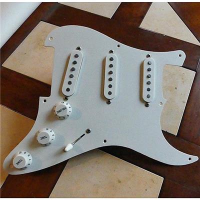 PICKGUARD PRE-ASSEMBLE STRATOCASTER 1957-58 MONSTER RELIC