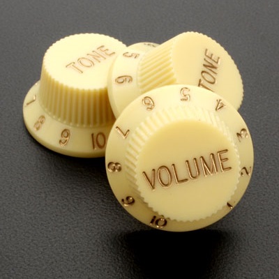 3 BOUTONS STRAT CREME CTS