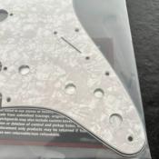 PICKGUARD STRAT SSS WHITE PEARL WD MUSIC MINI SWITCH