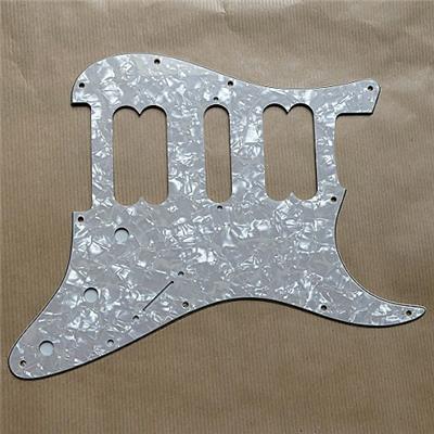 STRAT HSH NO COVER AGED PEARL 3 PLY PICKGUARD