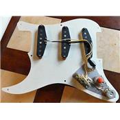 PICKGUARD PRE-ASSEMBLE STRATOCASTER 1957-58 MONSTER RELIC