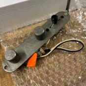 PLAQUE DE CONTROLE CABLEE TELECASTER 3 POSITIONS ANTIQUE SILVER