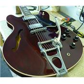 BIGSBY B12 GUITARES SOLID ET SEMI HOLLOW ARCHTOP BODY