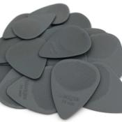 12 MEDIATORS WEDGIE NYLON XT 0.73mm
