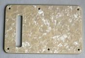 PLAQUE VIBRATO STRAT MODERNE AGED PEARL