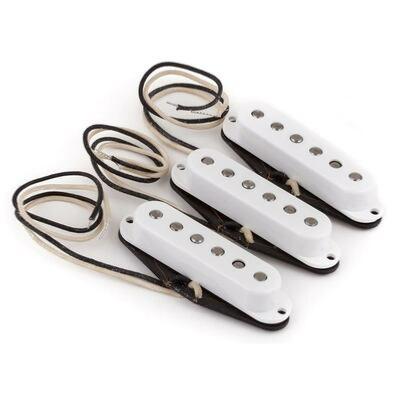 SET 3 MICROS FENDER STRATOCASTER 70th ANNIVERSARY '54